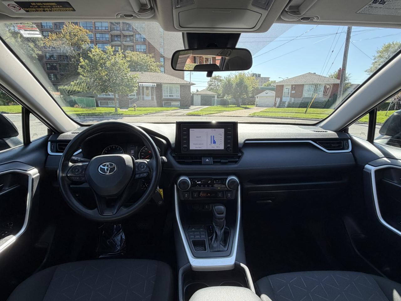 2021 Toyota RAV4 LE AWD - Photo #12