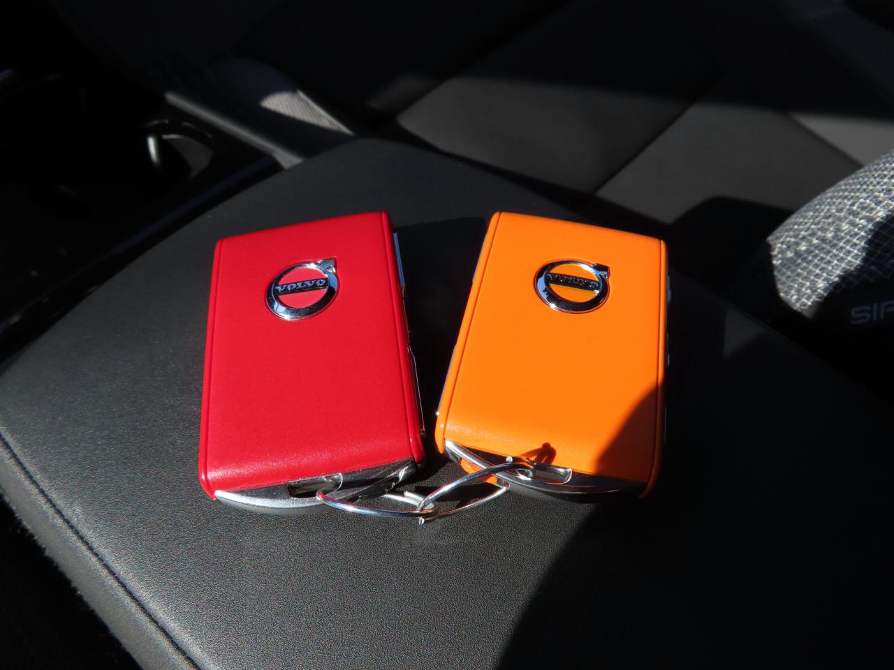 2024 Volvo C40 Recharge Pure Electric CORE Pure Electric - Blind Spot Monitor !!! Photo