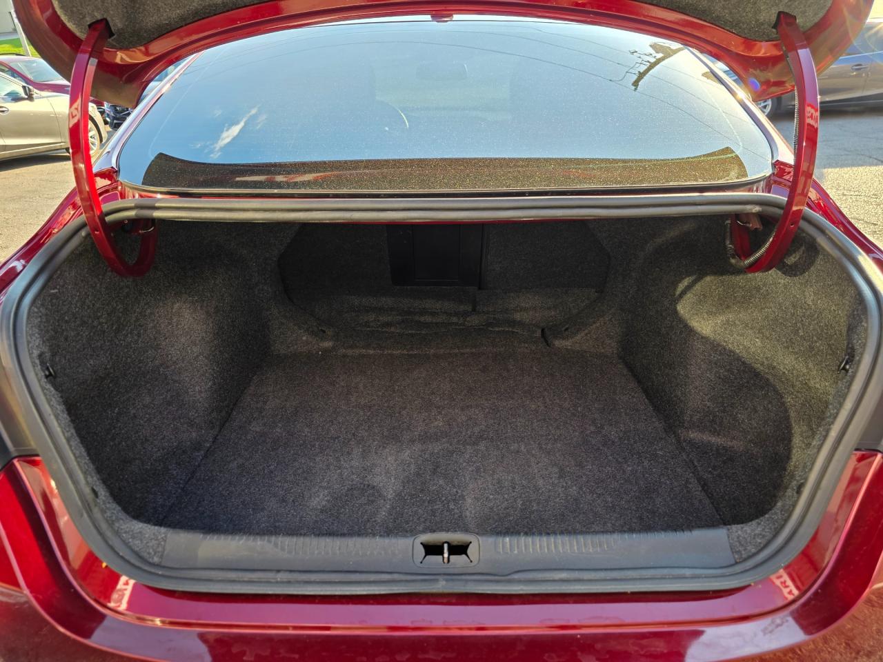 2015 Chrysler 200 C Accident Free | Leather Seats | Navigation Photo