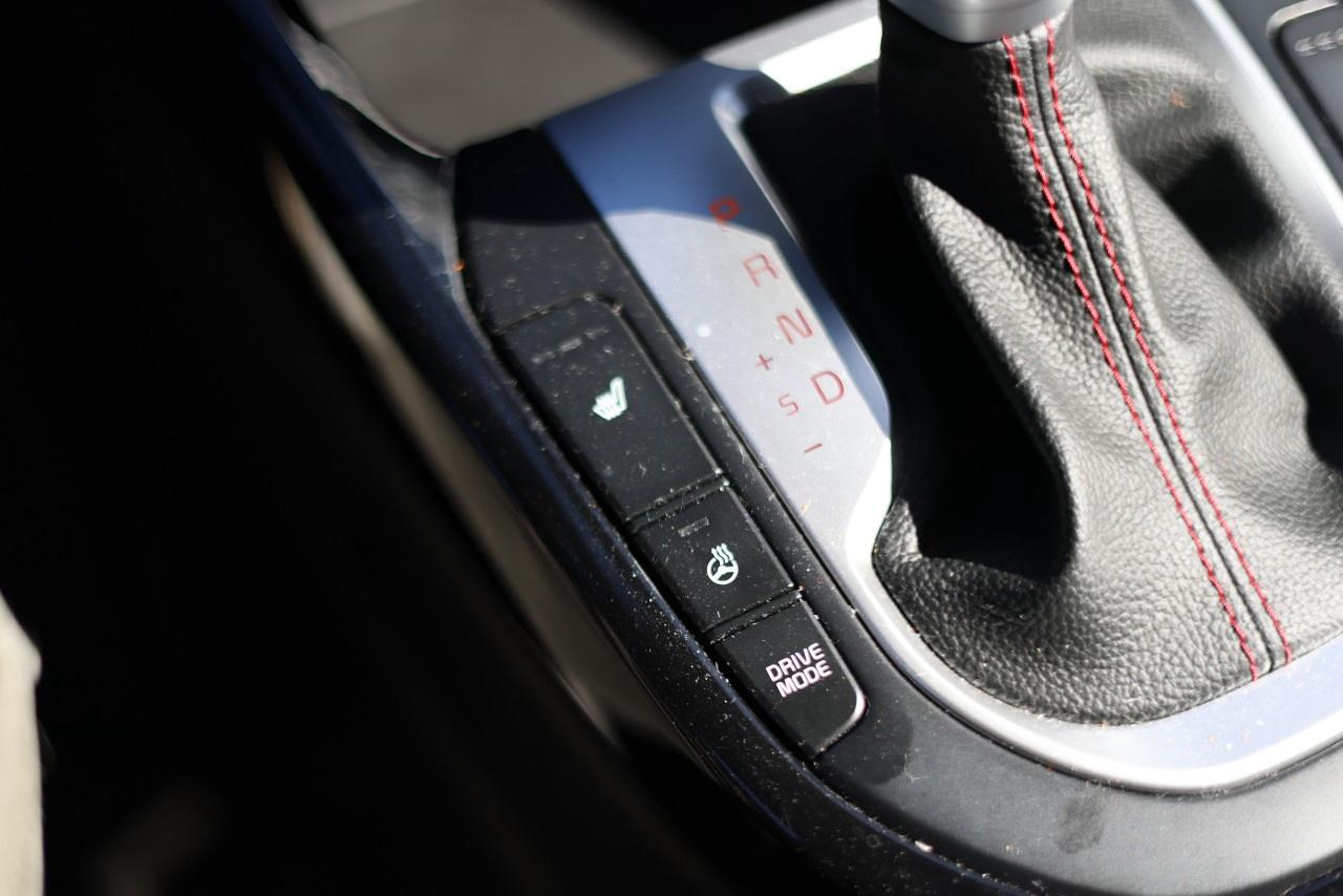 2023 Kia Forte5 GT DCT Photo