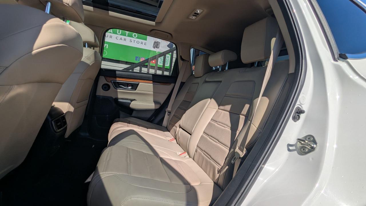 2019 Honda CR-V Touring - Photo #10