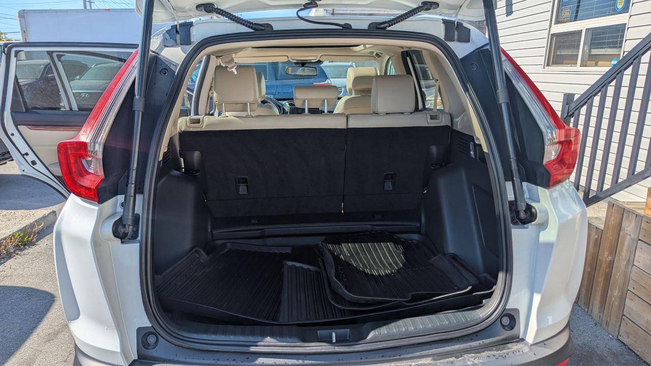 2019 Honda CR-V Touring - Photo #11