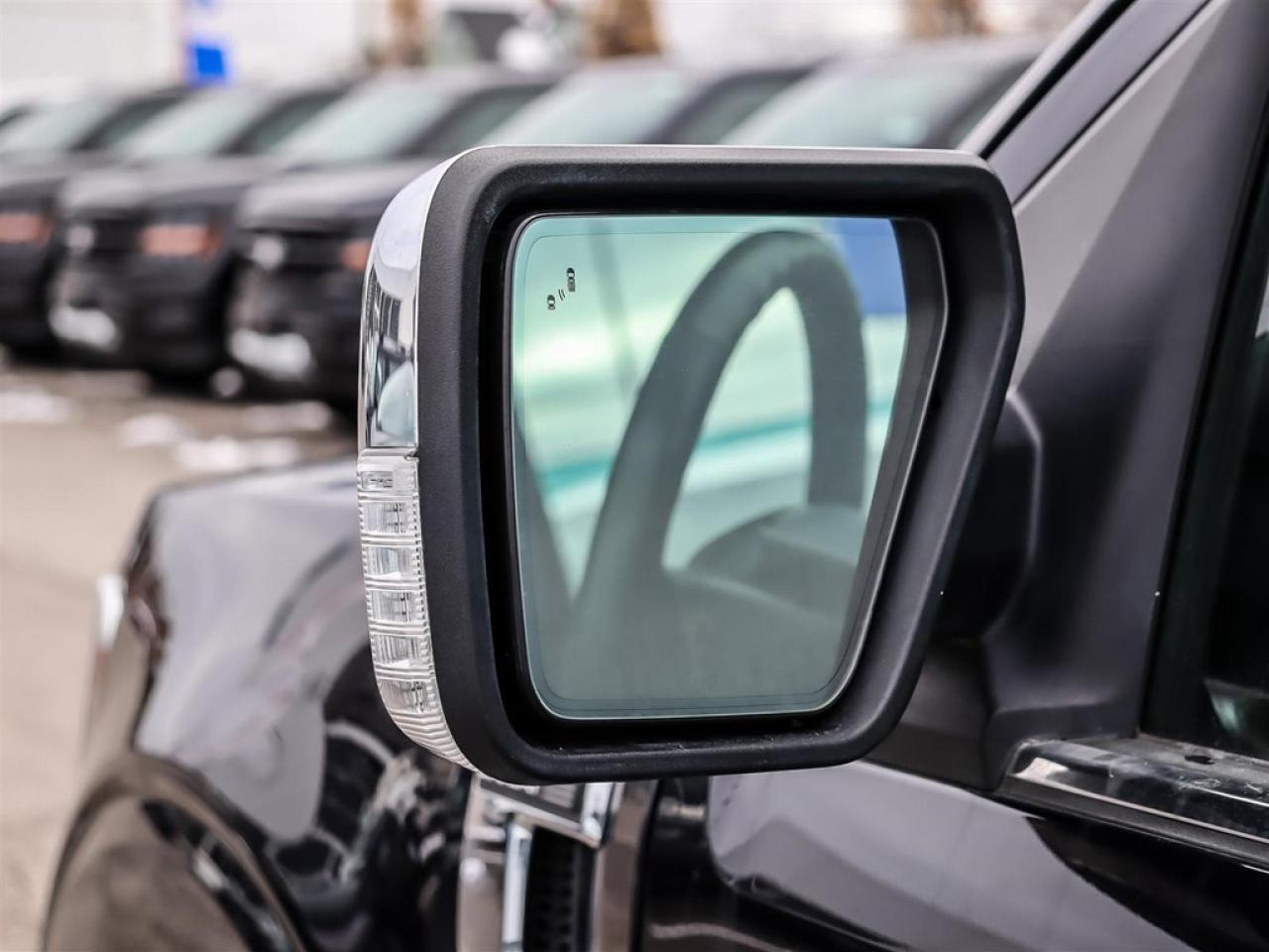 2021 Ford F-150 Lariat 4WD SuperCrew 5.5' Box Photo