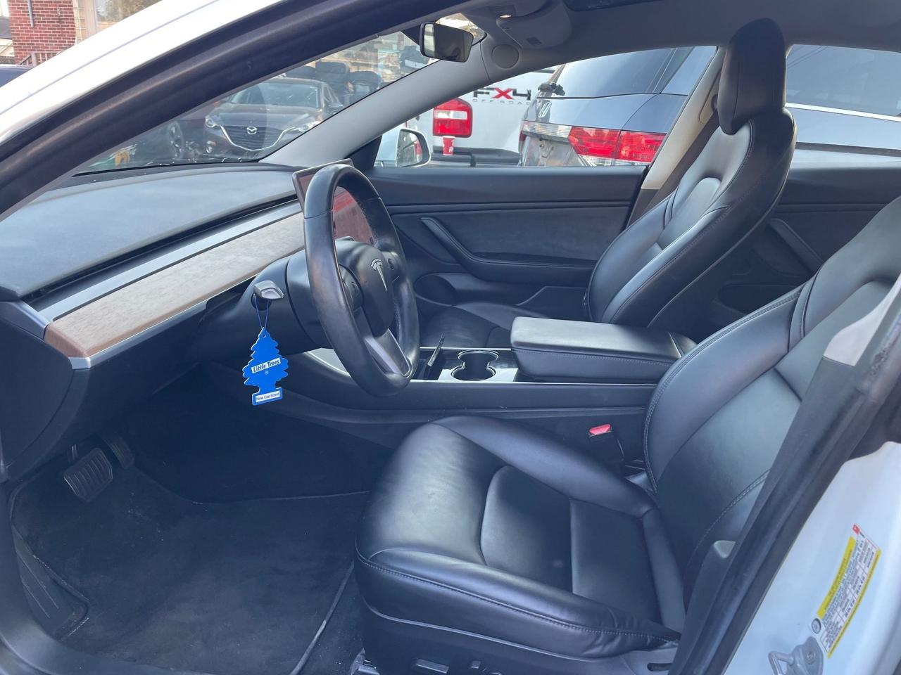 2018 Tesla Model 3 Long Range AWD *FRONT & REAR HEATED SEATS* - Photo #7