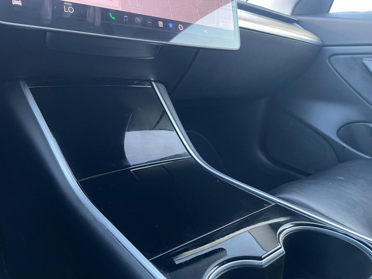 2018 Tesla Model 3 Long Range AWD *FRONT & REAR HEATED SEATS* - Photo #16