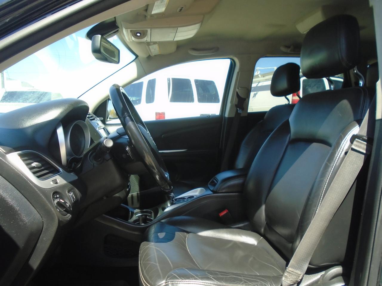 2017 Dodge Journey AWD 4dr GT 7 PASS. Photo