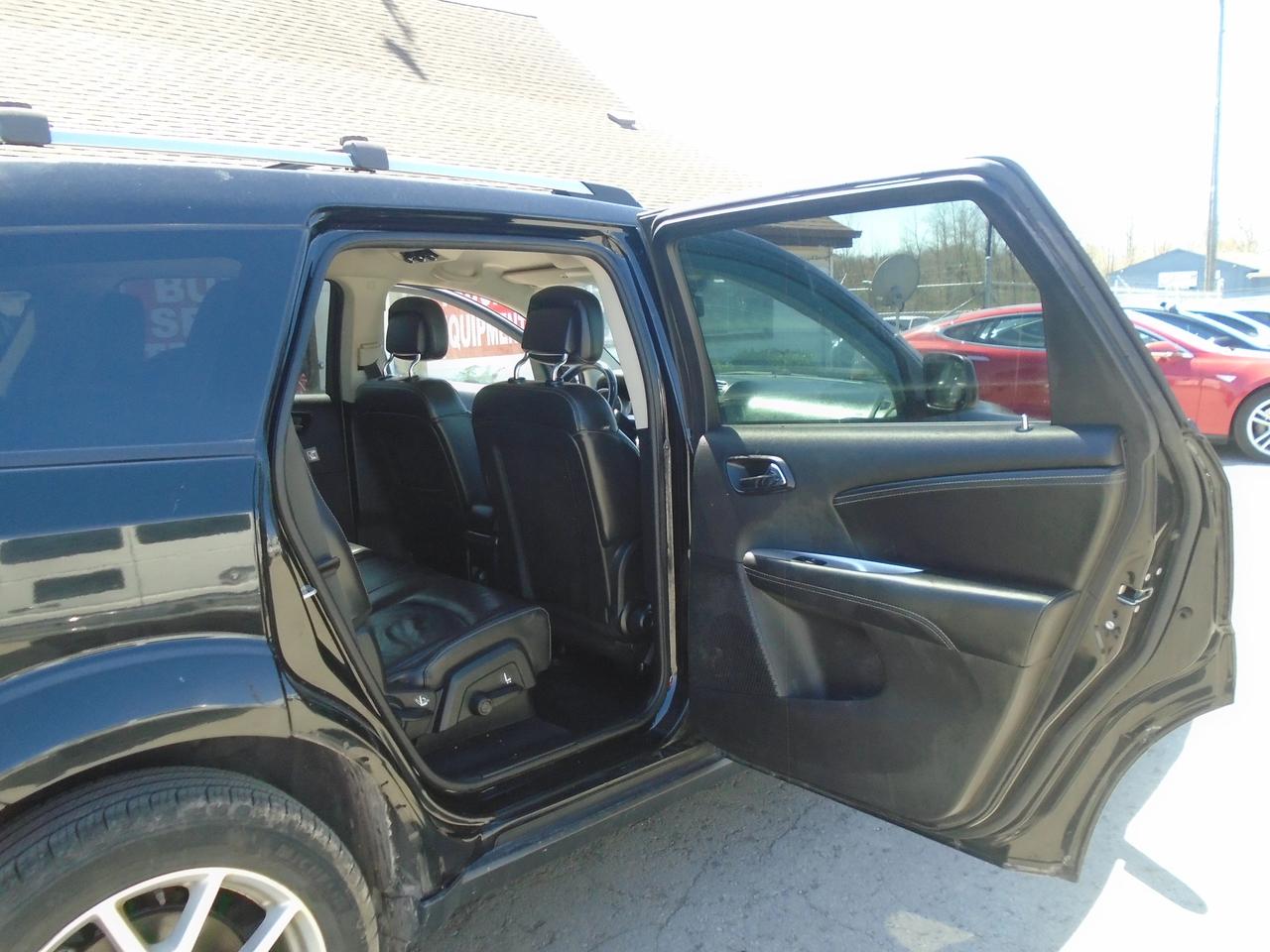2017 Dodge Journey AWD 4dr GT 7 PASS. Photo