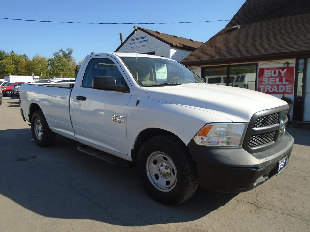 2017 RAM 1500 2WD Reg Cab 140.5  Tradesman - Photo #4