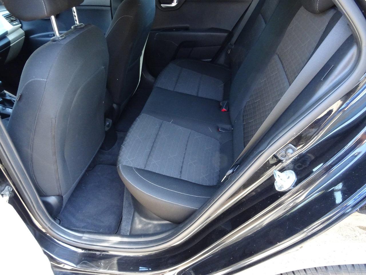 2020 Kia Rio 5-Door Base - Photo #9