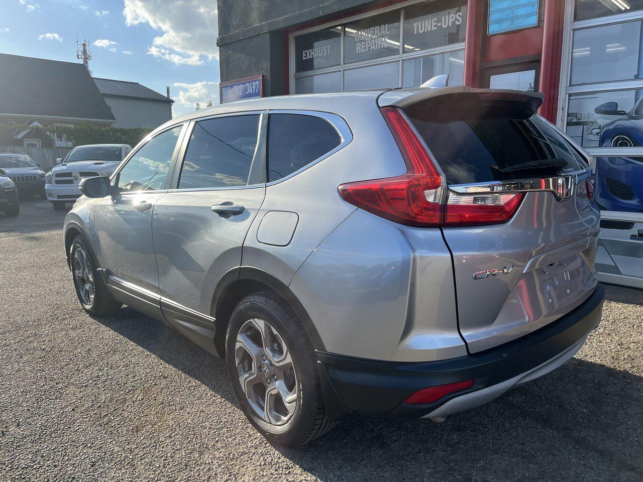 2017 Honda CR-V EX Photo