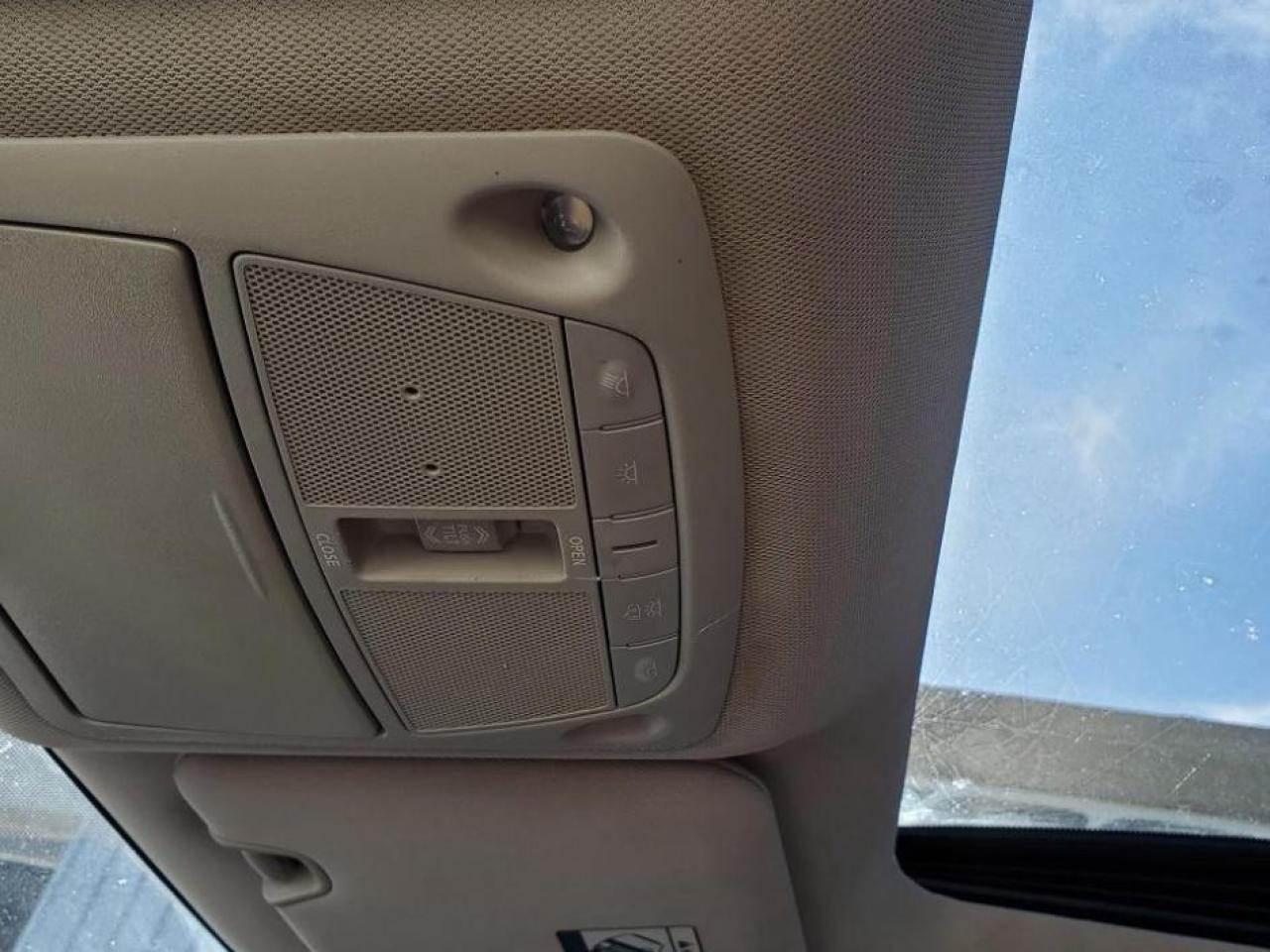 2018 Nissan Rogue AWD SV-PANORAMIC SUNROOF-REAR CAMERA-HEATED SEATS - Photo #18