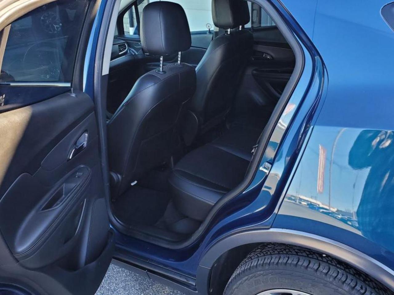 2019 Buick Encore Sport Touring-"NO TAX SALE-MAX $2000-LTD TIME ONLY - Photo #14