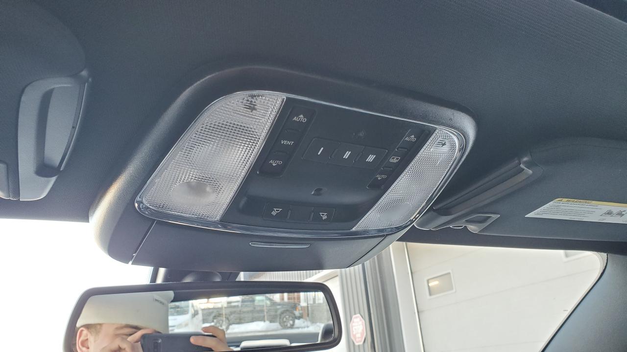 2020 Dodge Grand Caravan PREMIUM PLUS-REMOTE START-LEATHER-REAR CAMERA Photo