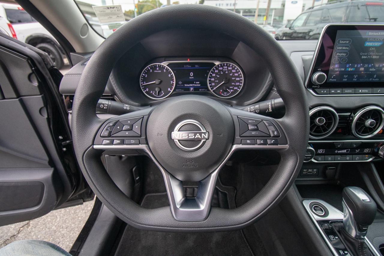 2024 Nissan Sentra SV Photo5
