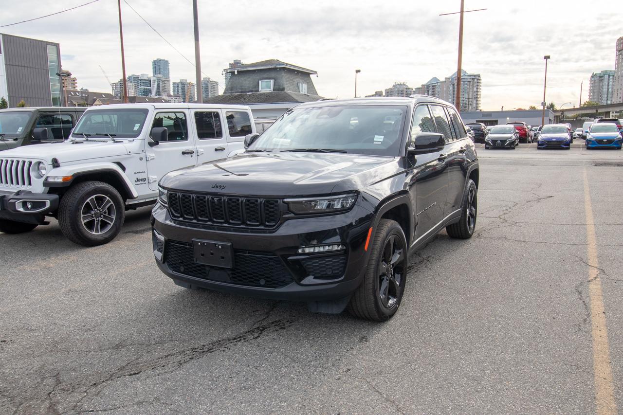 Used 2023 Jeep Grand Cherokee LIMITED 4X4 for sale in New Westminster, BC