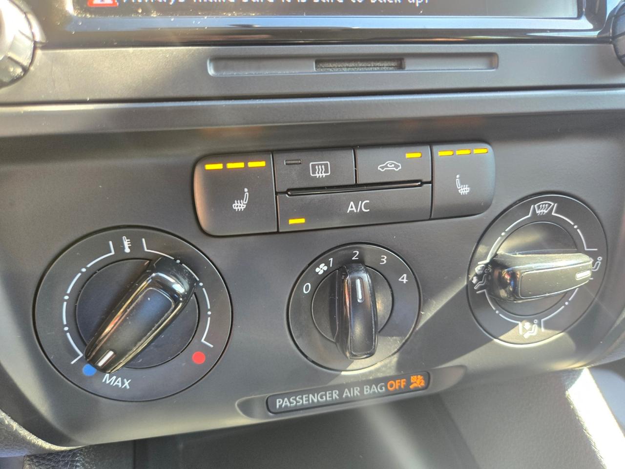 2014 Volkswagen Jetta TRENDLINE+ Photo