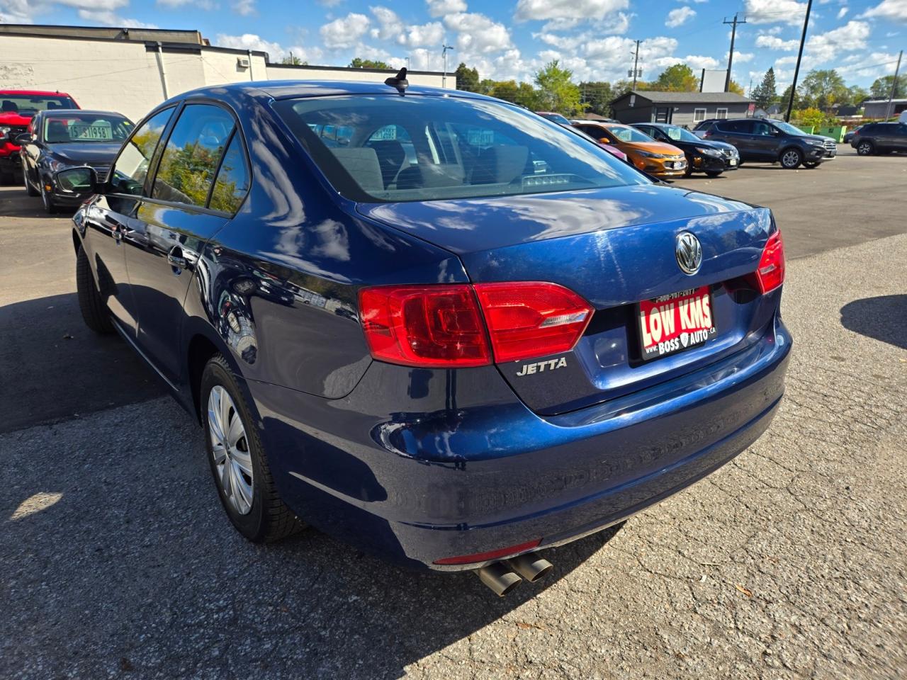 2014 Volkswagen Jetta TRENDLINE+ Photo