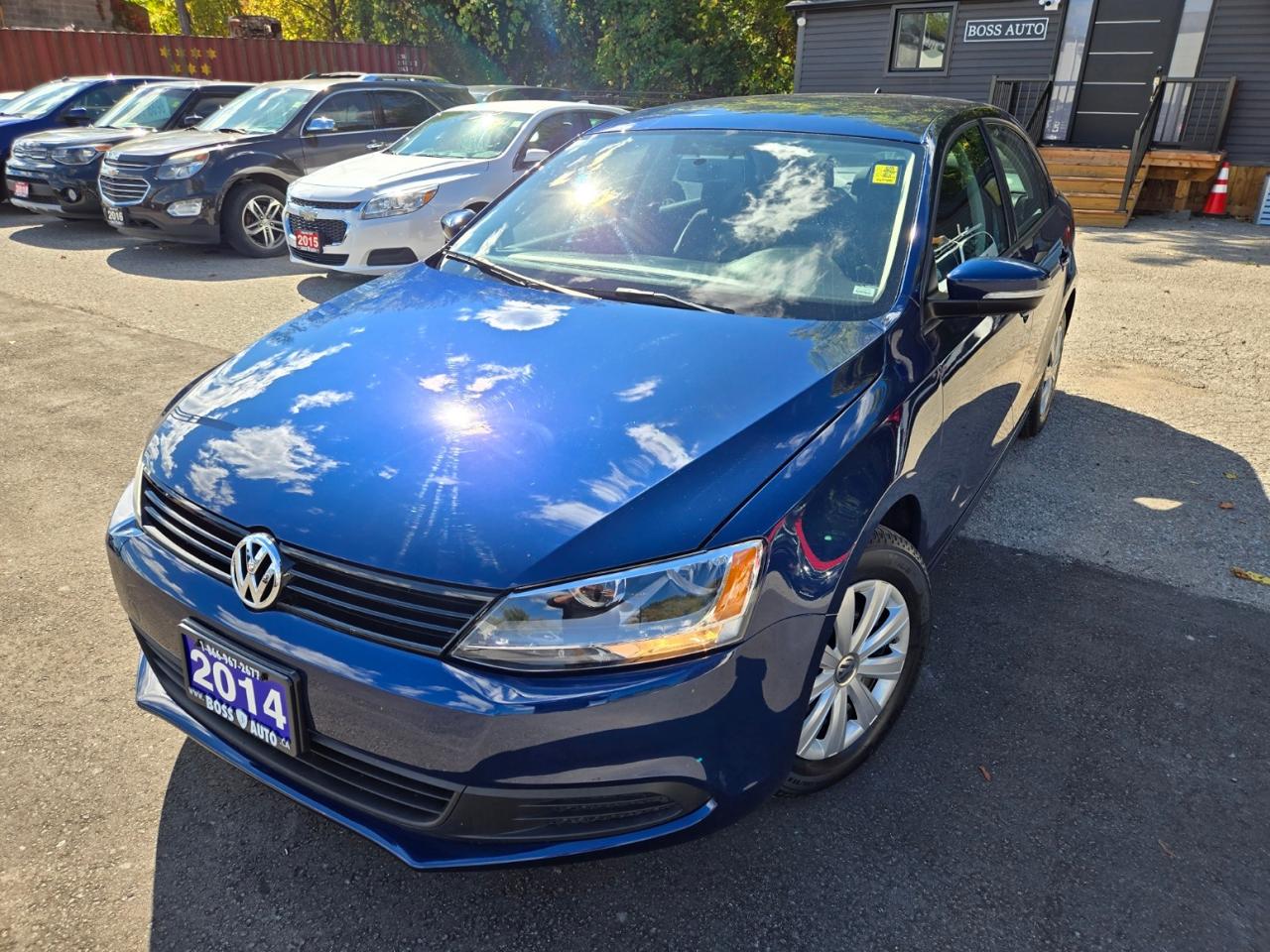 Used 2014 Volkswagen Jetta TRENDLINE+ for sale in Oshawa, ON