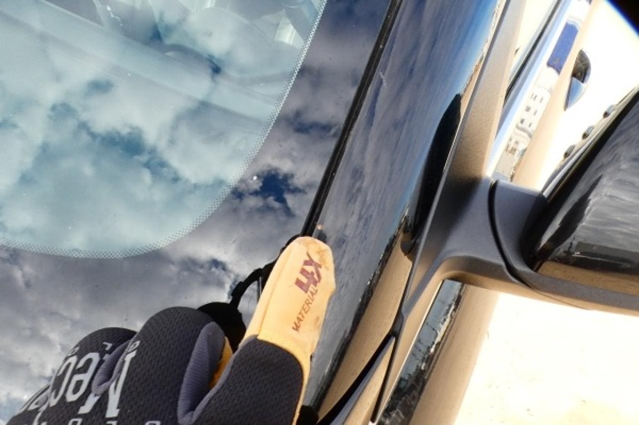 2024 Hyundai Venue Essential w/Htd cloth, BUC - Photo #19