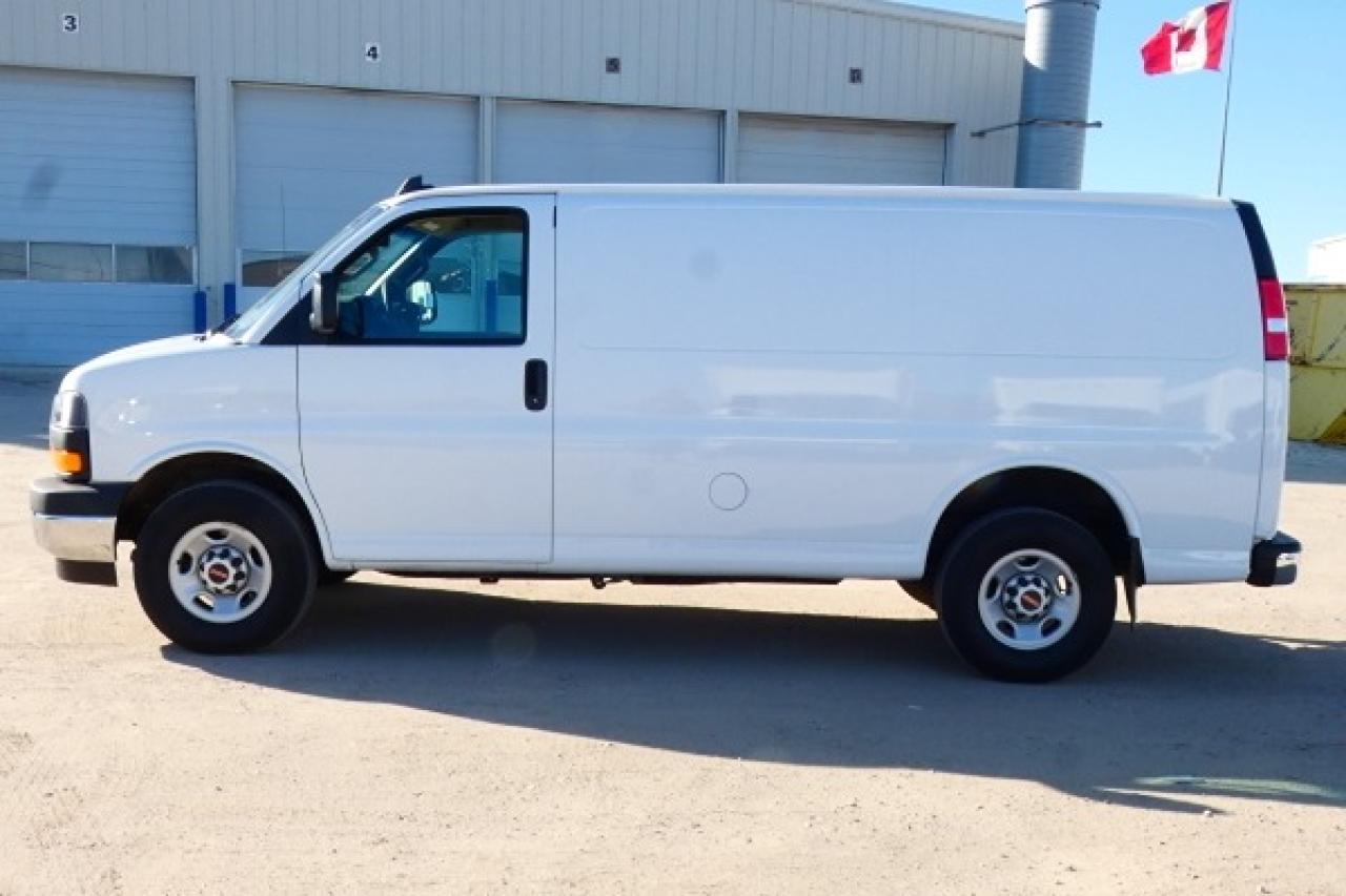 2023 GMC Savana Cargo Van RWD 2500 w/cloth seats, RVM BUC