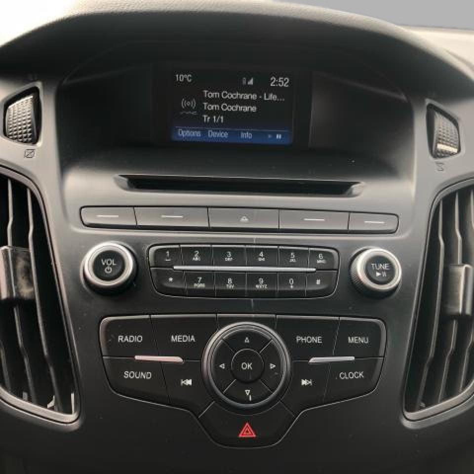 2015 Ford Focus SE / H.SEATS / BLUETOOTH Photo13