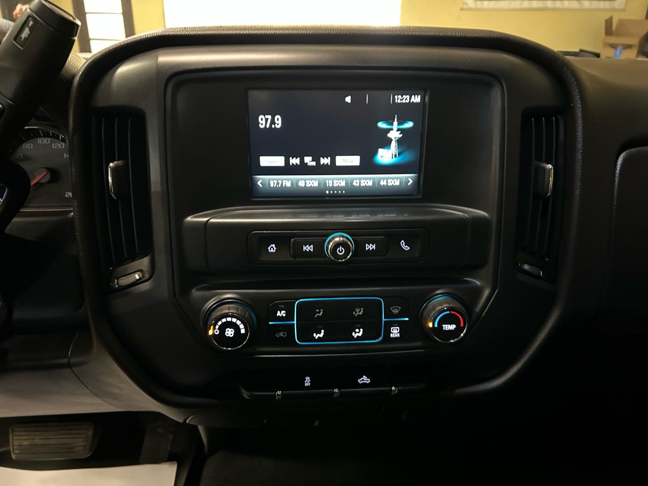 2019 Chevrolet Silverado 1500 Custom - Photo #11