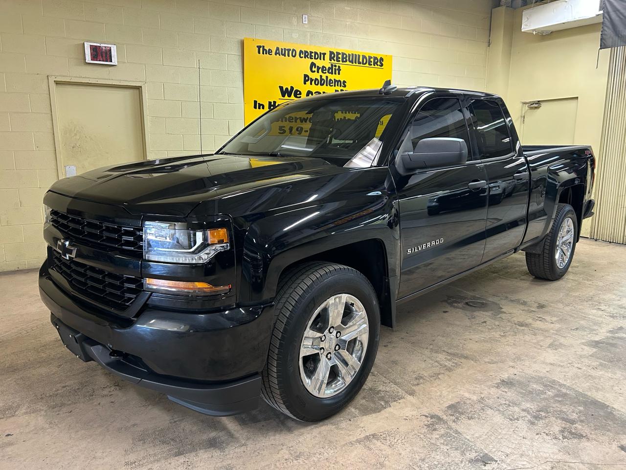 2019 Chevrolet Silverado 1500 Custom - Photo #3
