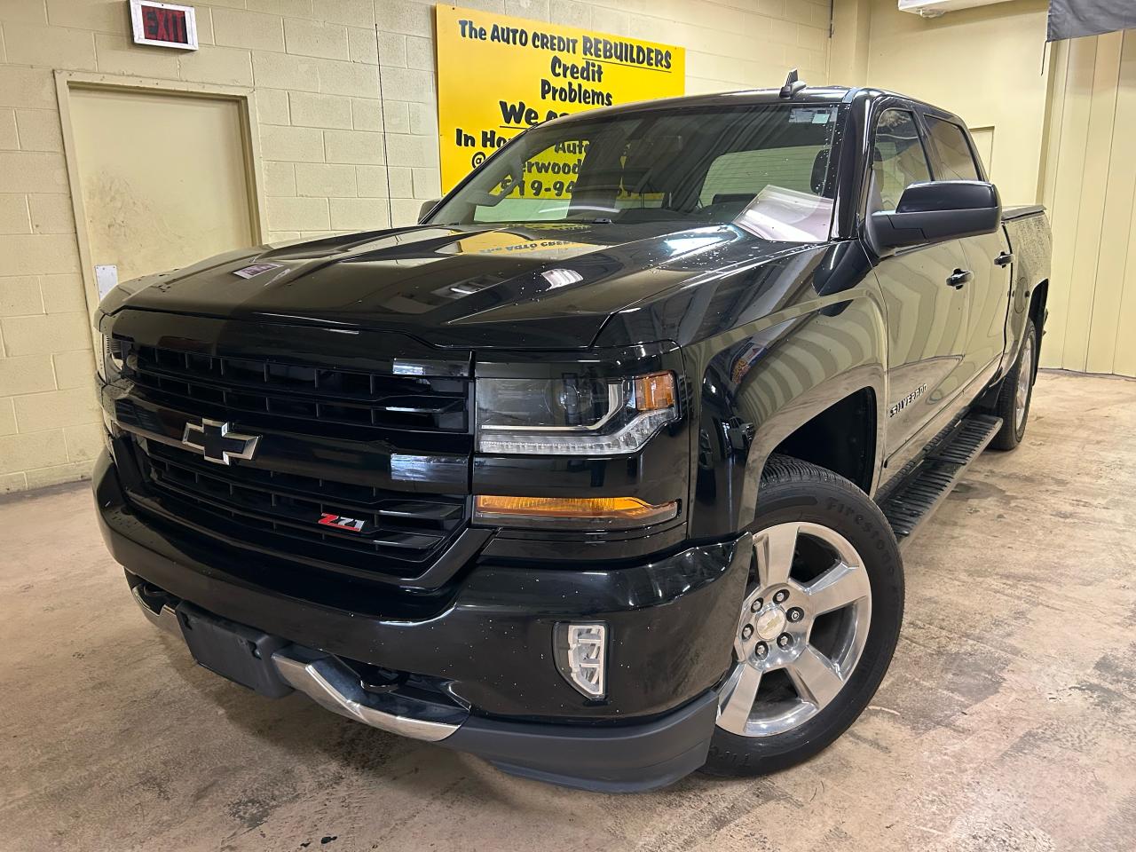 2019 Chevrolet Silverado 1500 Custom Photo0