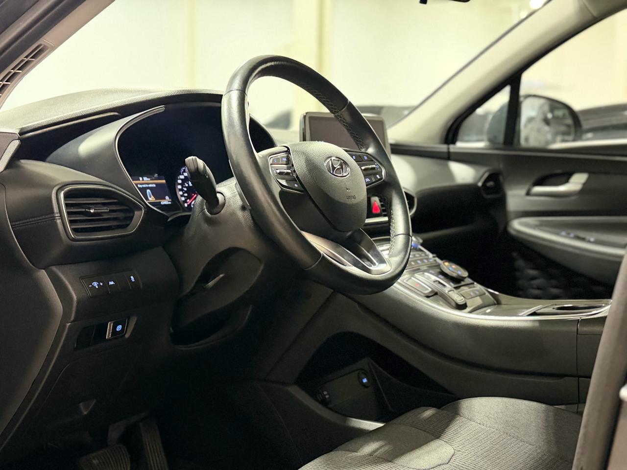 2023 Hyundai Santa Fe Preferred - Photo #8