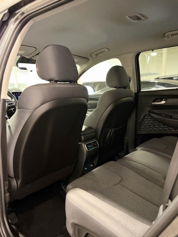 2023 Hyundai Santa Fe Preferred - Photo #21