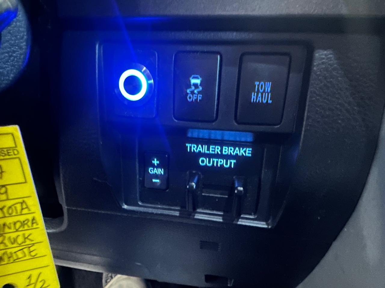 2019 Toyota Tundra 4X4 Double CAB Long SR5 Plus 5.7L - Photo #34