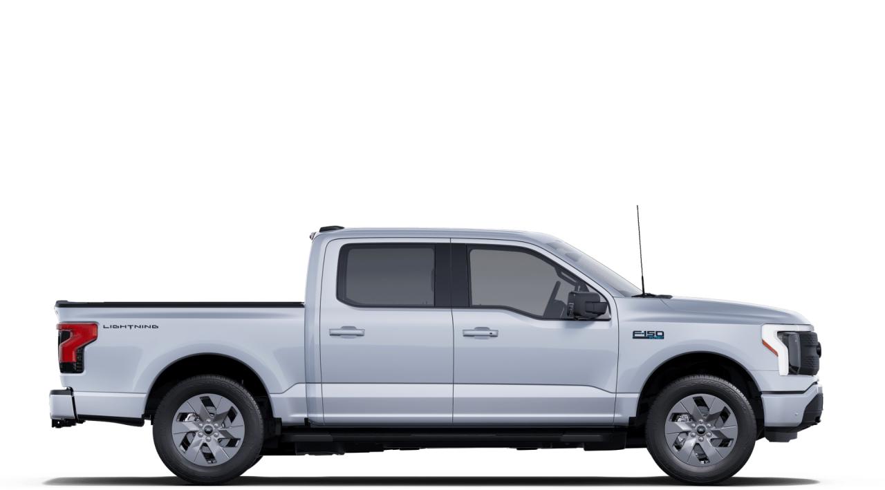 2025 Ford F-150 Lightning Flash 4WD SuperCrew 5.5' Box Photo5