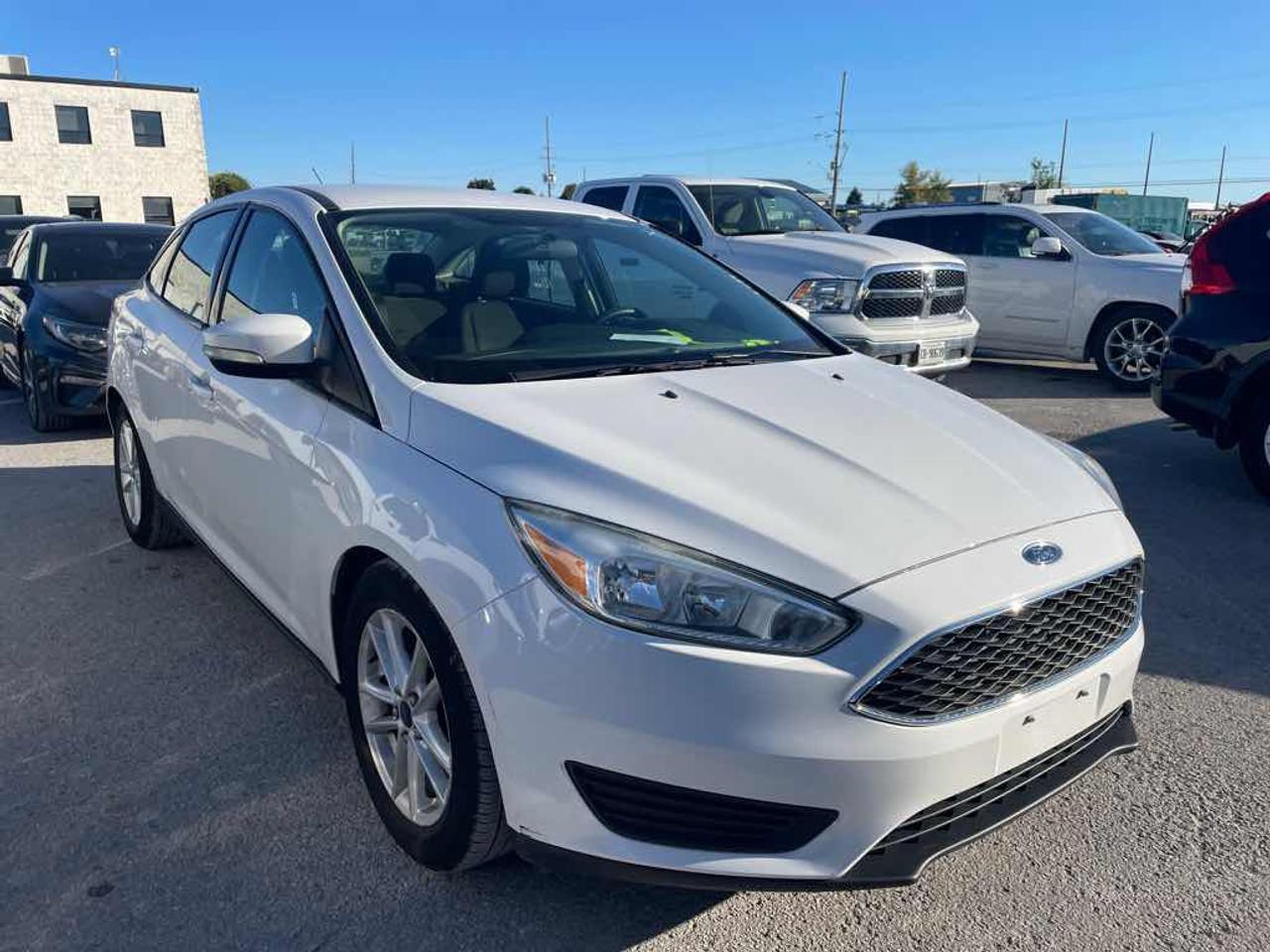 2015 Ford Focus SE Photo