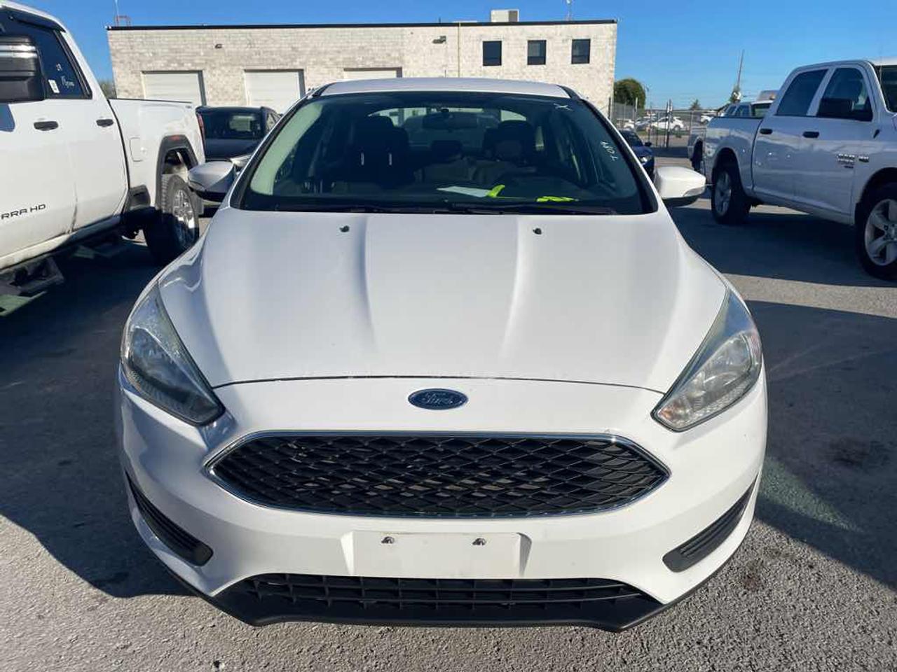 2015 Ford Focus SE Photo