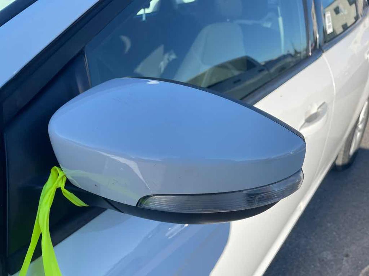 2015 Ford Focus SE Photo