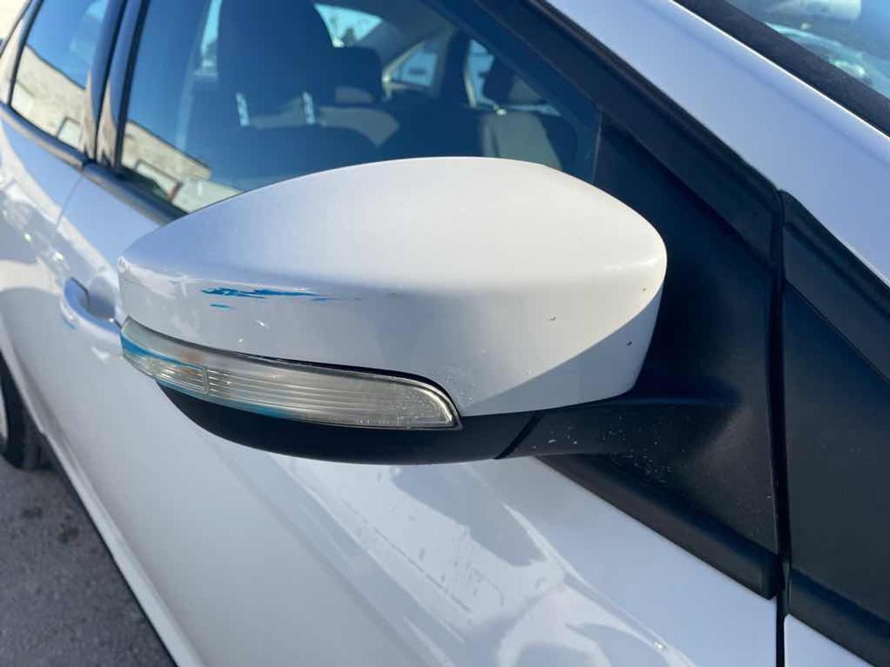2015 Ford Focus SE Photo