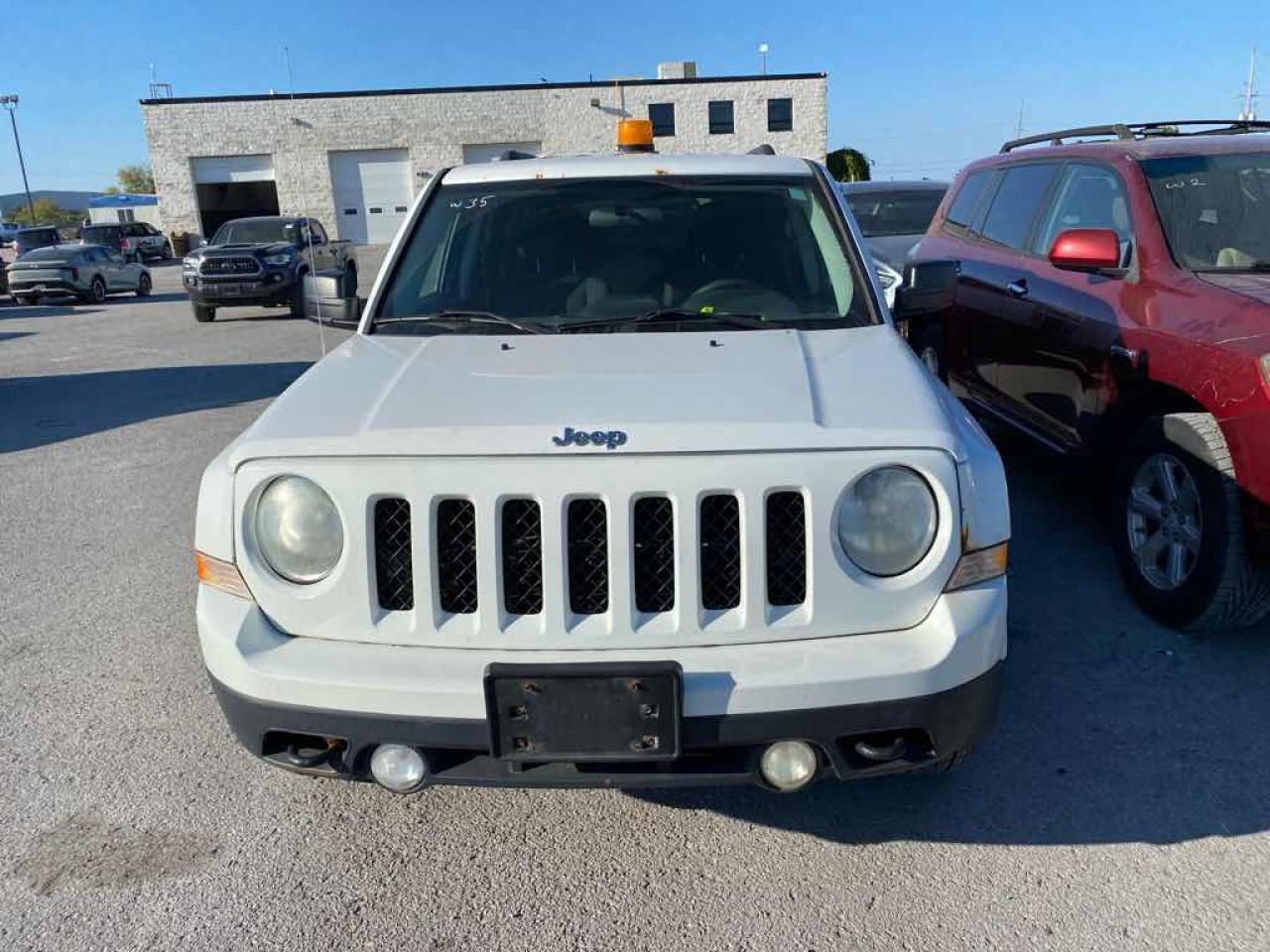 2011 Jeep Patriot  - Photo #2