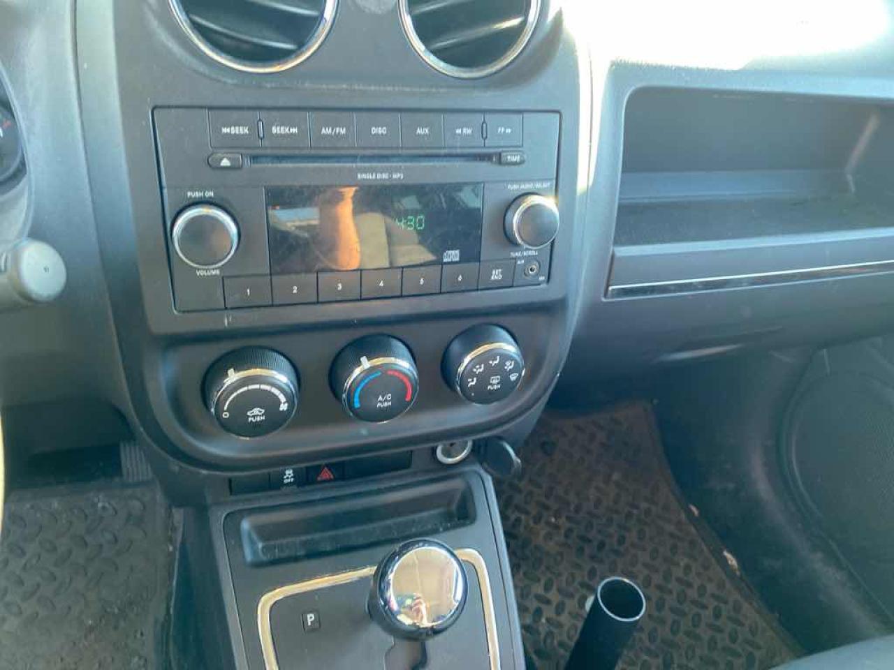 2011 Jeep Patriot  - Photo #10
