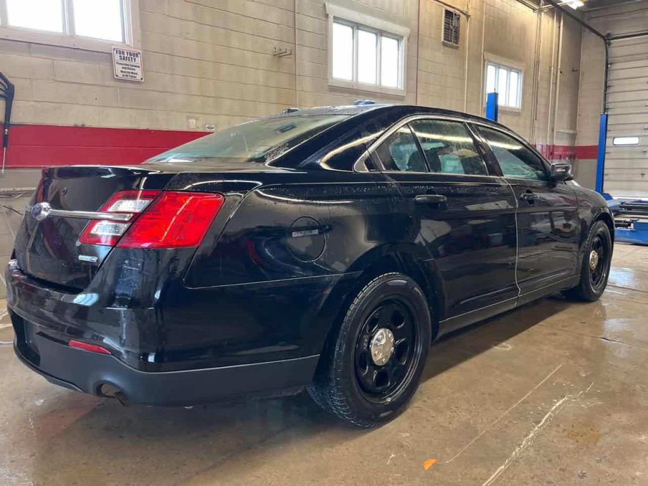 2017 Ford Taurus Police Inte - Photo #4