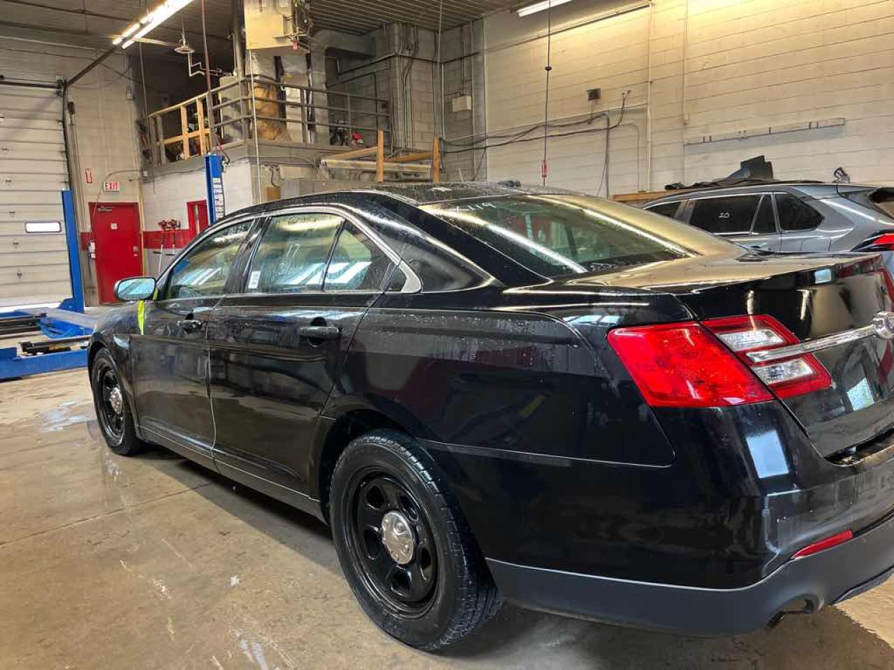 2017 Ford Taurus Police Inte - Photo #6