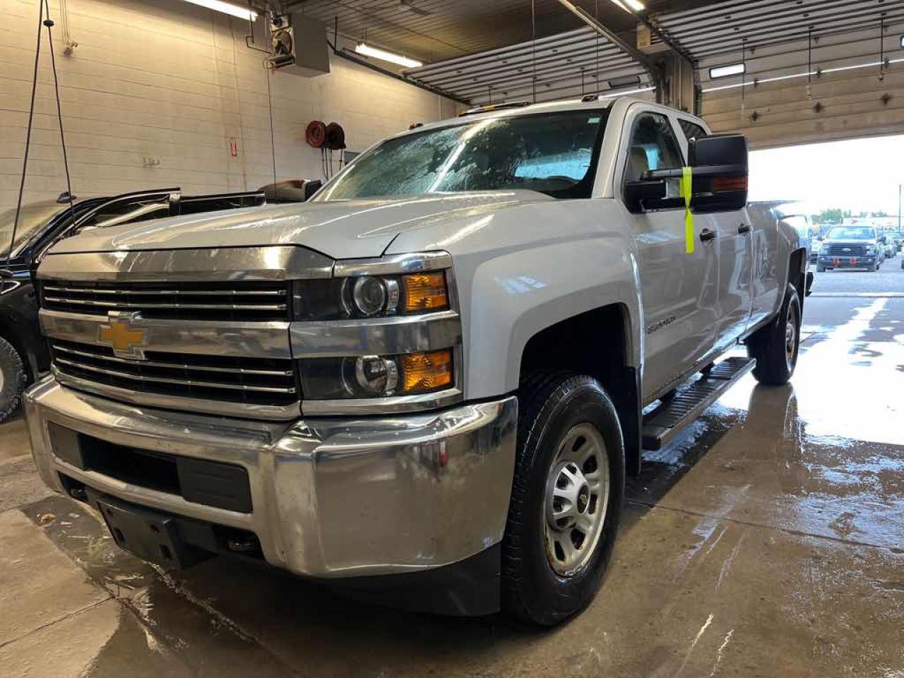 2017 CHEVRO SILVERADO K3500 - Photo #1