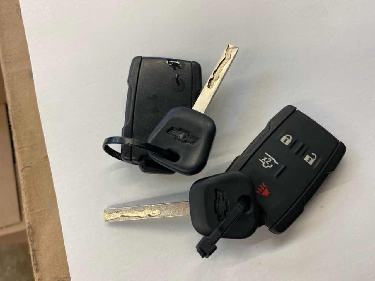 2018 CHEVRO SUBURBAN K1500 - Photo #11