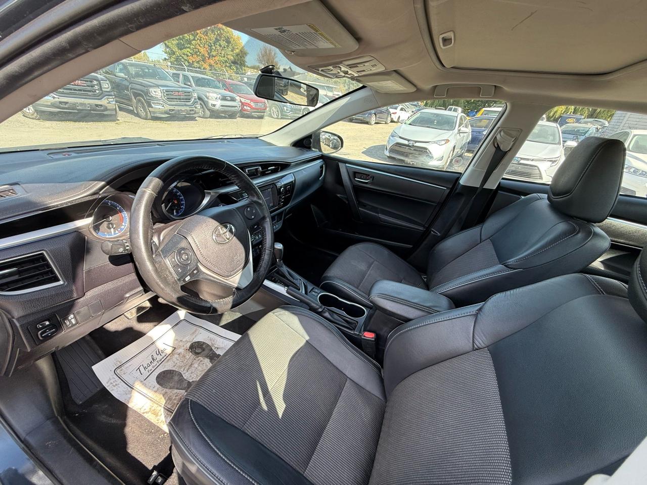 2016 Toyota Corolla S - Photo #9