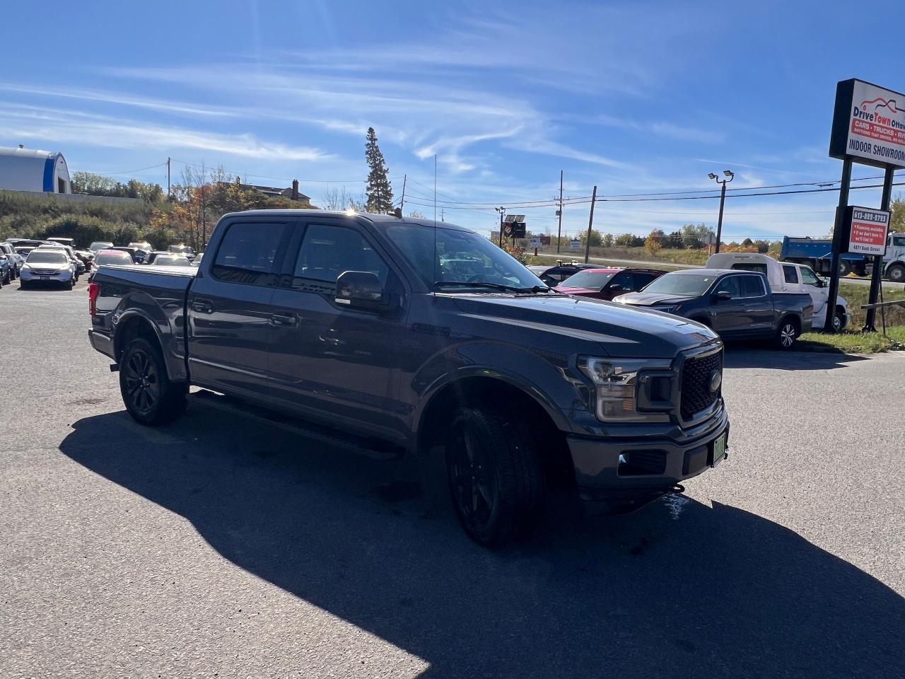 2020 Ford F-150 Lariat 4WD SuperCrew 5.5' Box Photo2