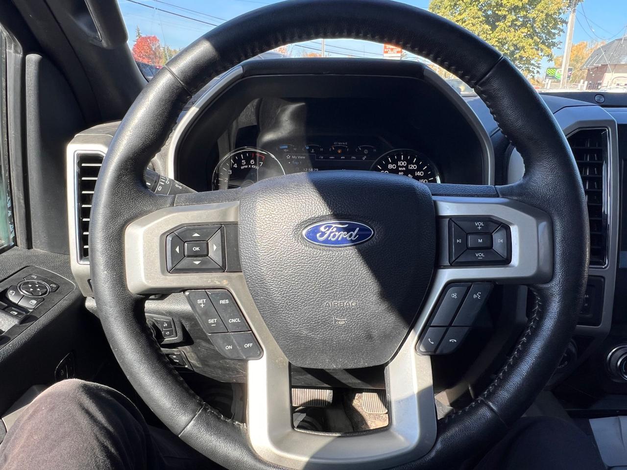 2020 Ford F-150 Lariat 4WD SuperCrew 5.5' Box - Photo #10