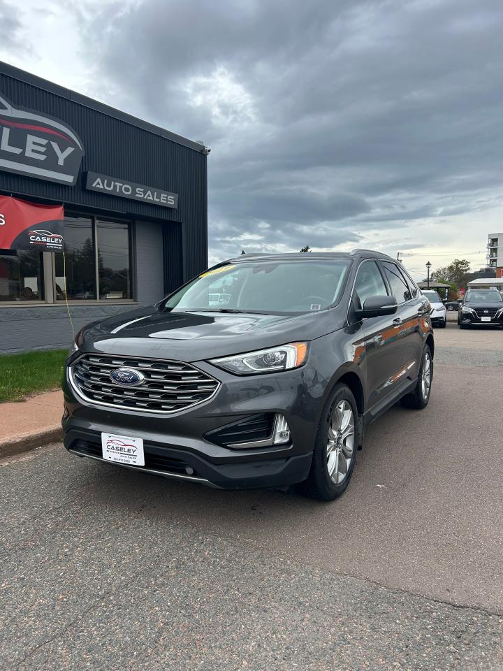 2019 Ford Edge Titanium - Photo #1