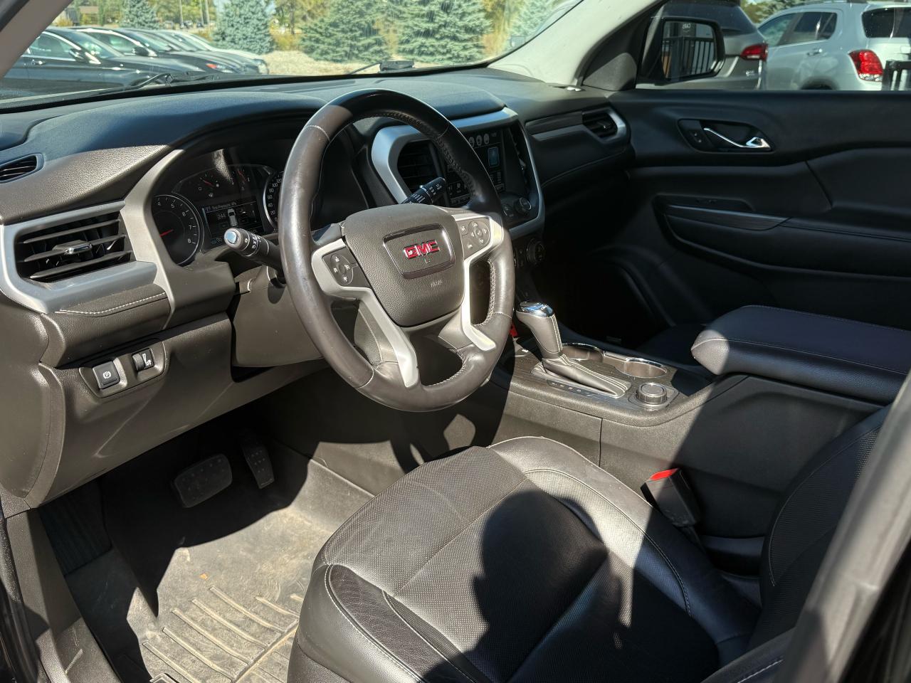 2018 GMC Acadia SLT | Navigation | Backup Camera | Sunroof - Photo #9