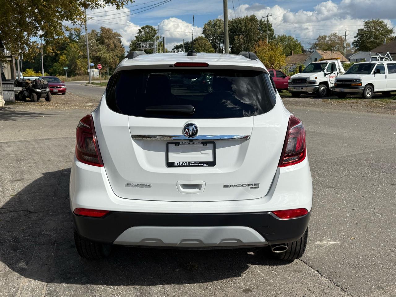 2017 Buick Encore Essence - Photo #10