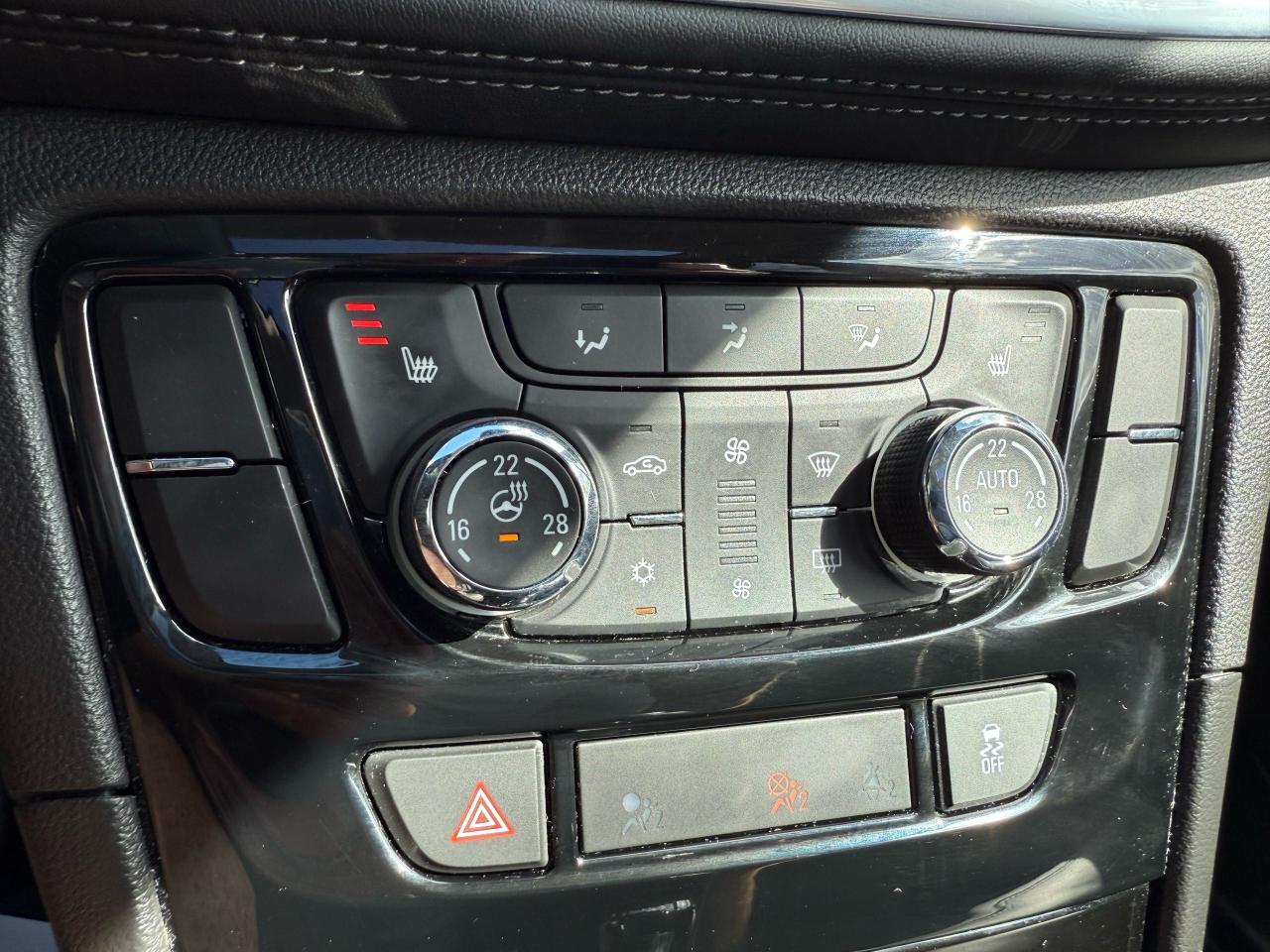 2017 Buick Encore Essence - Photo #3