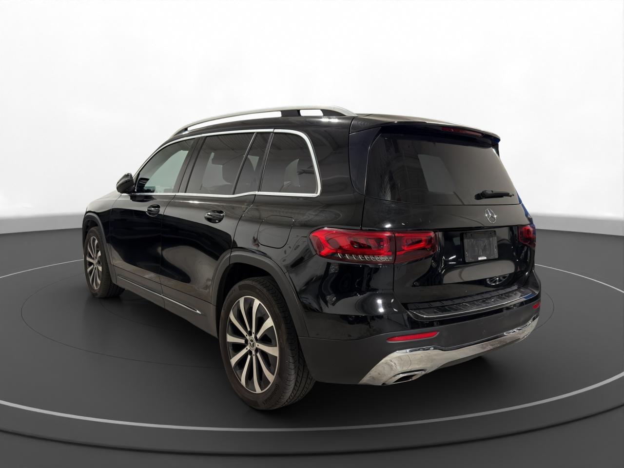 2020 Mercedes-Benz GLB GLB 250 - Photo #5